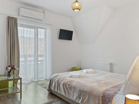pensiunea podul simonului bran - poze camere